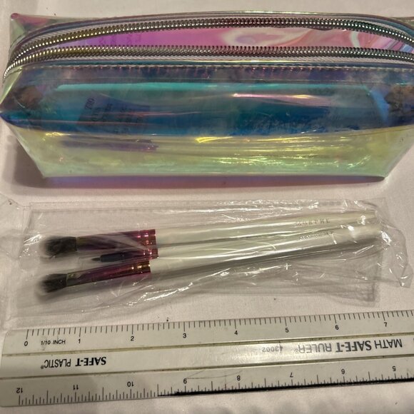 MORPHE 4-Piece Brush Set And Stroke Of Glam Bag 3 Brushes & Iridescent Bag New - Picture 2 of 12